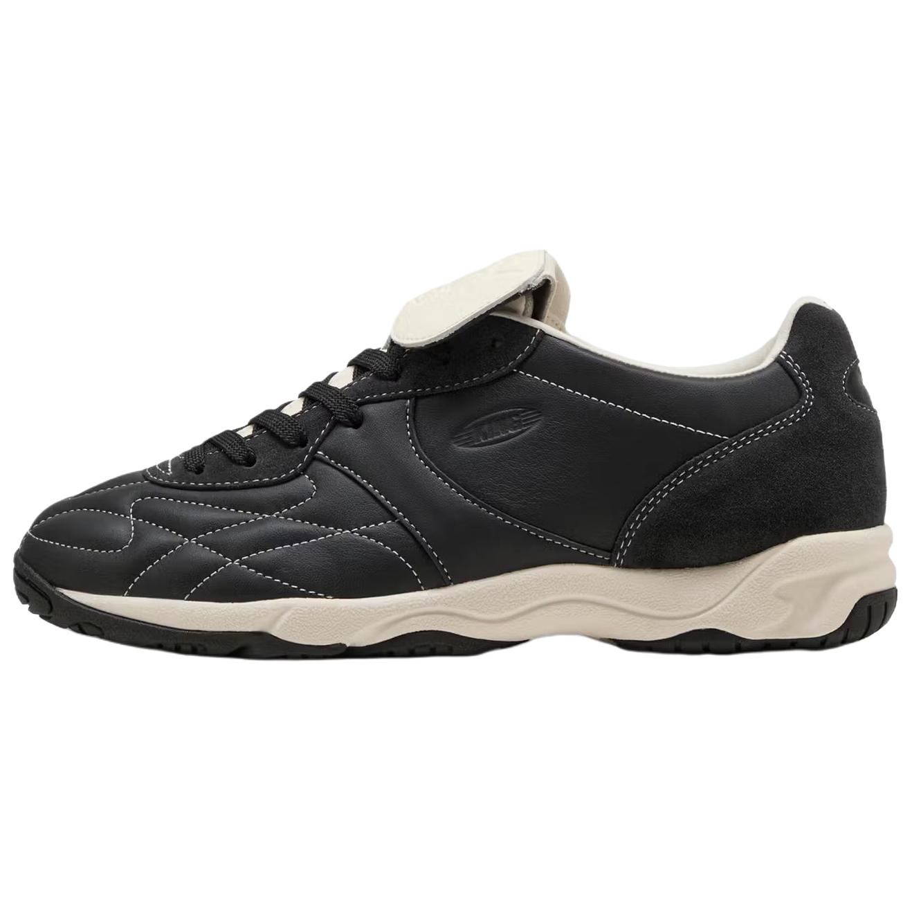 PUMA King Indoor Training Shoes Unisex Black White
PUMA King Indoor Training Shoes Unisex Black White