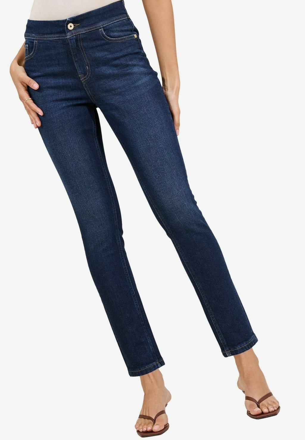 Джинсы скинни REGULAR FIT - CORSET DETAILING SKINNY Lipsy, синий
Джинсы скинни REGULAR FIT - CORSET DETAILING SKINNY Lipsy, синий