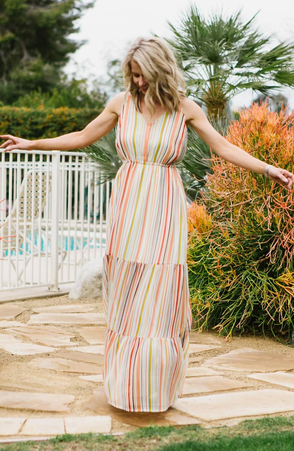 Платье Maxi-Mum Impact в полоску цвета слоновой кости JACK by BB Dakota
Платье Maxi-Mum Impact в полоску цвета слоновой кости JACK by BB Dakota