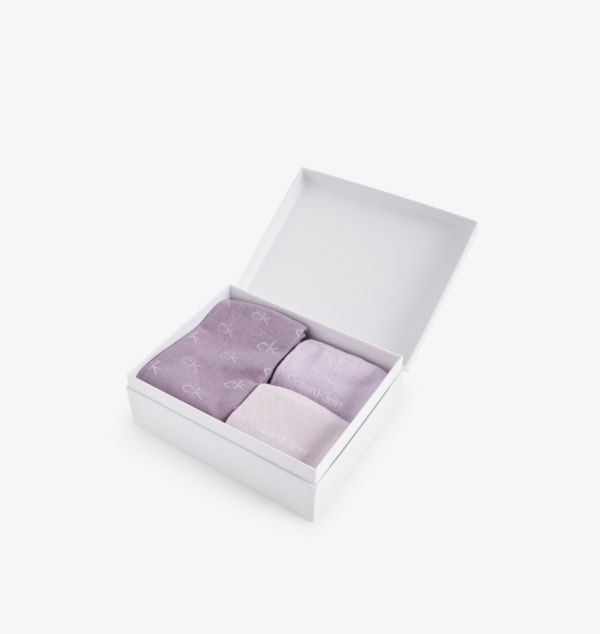 Упаковка из четырех пар носков из хлопковой смеси с логотипом бренда Calvin Klein, цвет lilac combo
Упаковка из четырех пар носков из хлопковой смеси с логотипом бренда Calvin Klein, цвет lilac combo