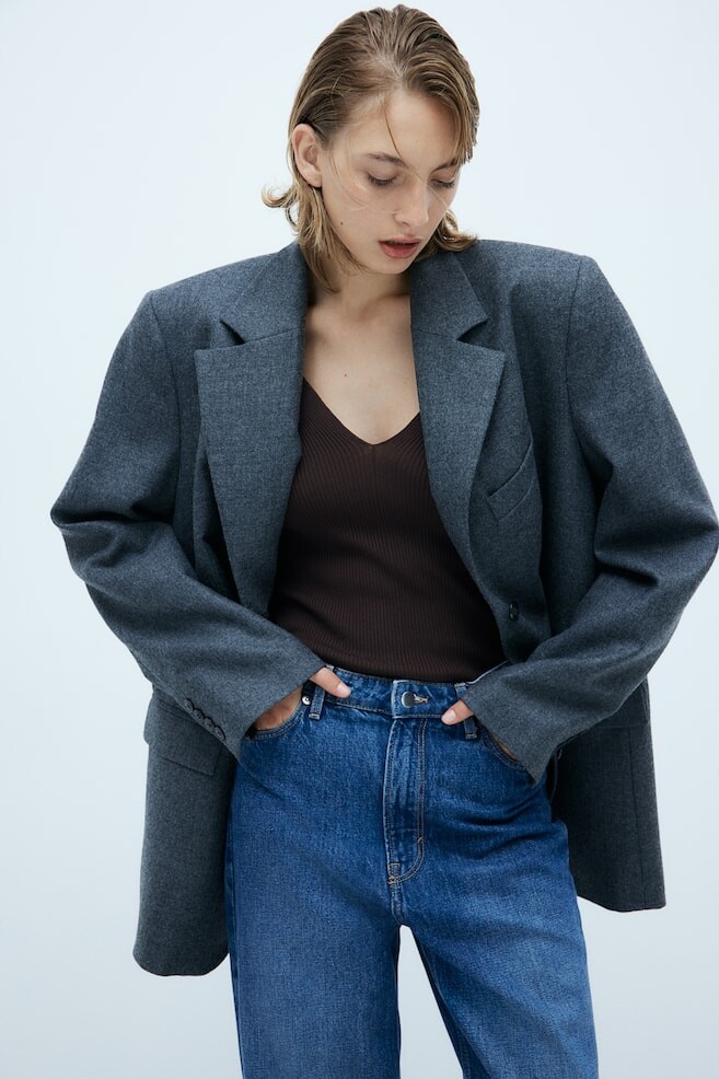 Футболка из трикотажа в рубчик H&M, коричневый
Футболка из трикотажа в рубчик H&M, коричневый