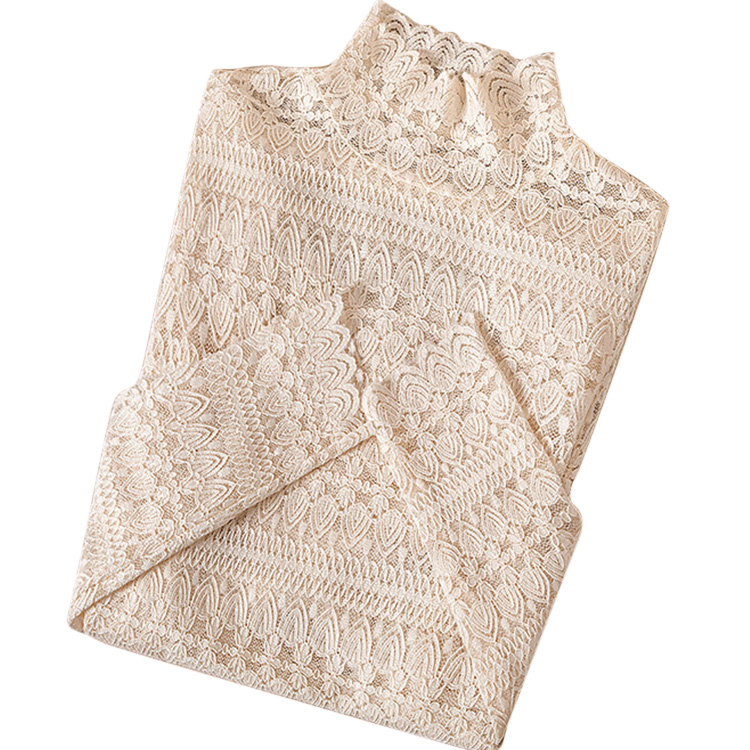 Футболка женская Cypress House, черная
Футболка женская Cypress House, черная