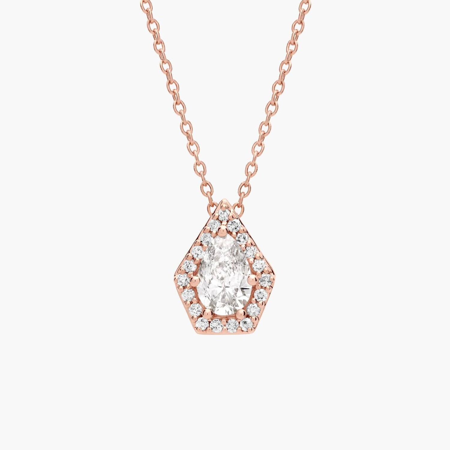 Подвеска с бриллиантами грушевидной огранки Five Edge Halo из розового золота 14 карат (2/5 карата). Blue Nile
Подвеска с бриллиантами грушевидной огранки Five Edge Halo из розового золота 14 карат (2/5 карата). Blue Nile
