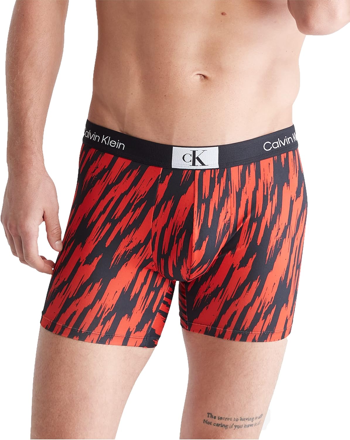 Мужские микробоксеры Calvin Klein 1996 года, Tiger Stripe Print/Hazard
Мужские микробоксеры Calvin Klein 1996 года, Tiger Stripe Print/Hazard