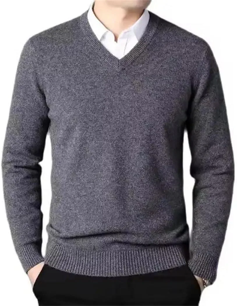 Мужской вязаный пуловер с V-образным вырезом из шерсти
Мужской вязаный пуловер с V-образным вырезом из шерсти