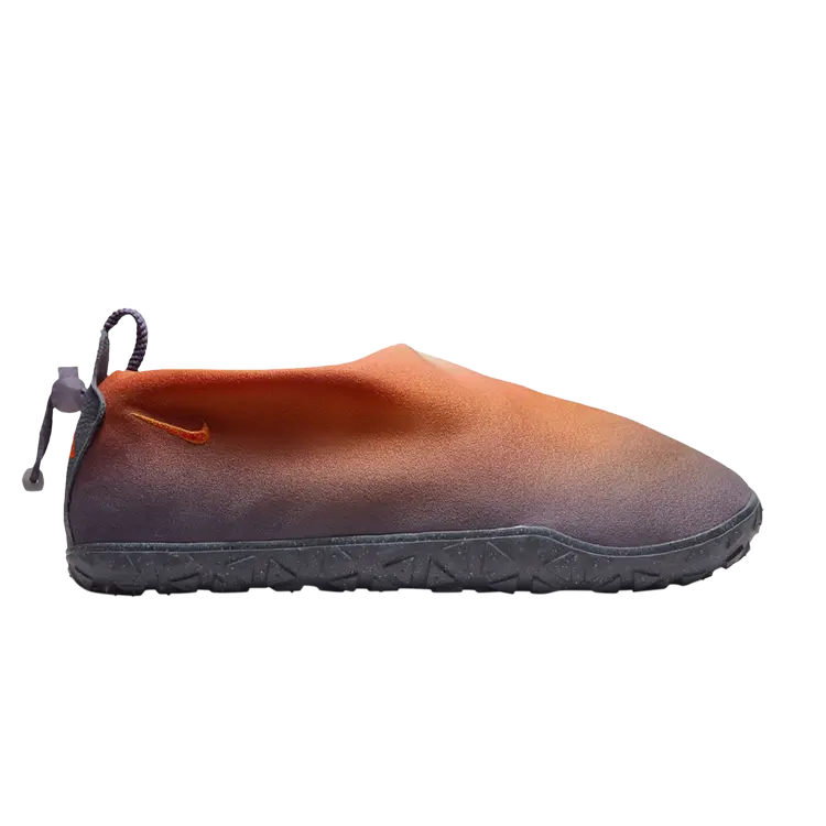 Кроссовки Nike ACG Moc 3.0, оранжевый
Кроссовки Nike ACG Moc 3.0, оранжевый