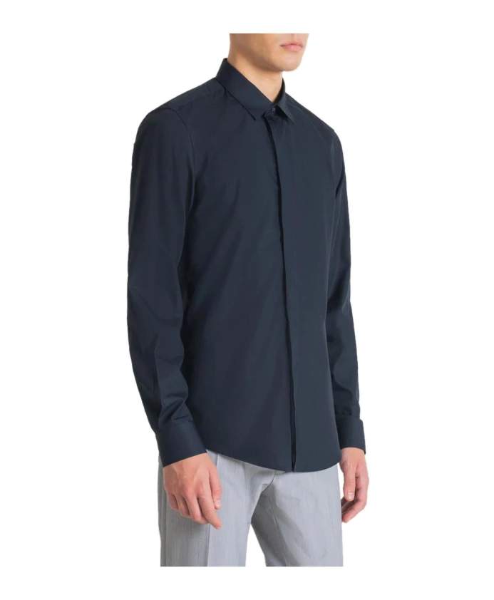 Синяя приталенная рубашка из поплина Antony Morato, синий
Синяя приталенная рубашка из поплина Antony Morato, синий