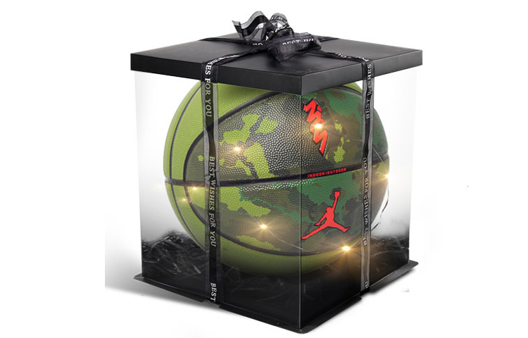 Баскетбольный мяч Nike
Баскетбольный мяч Nike