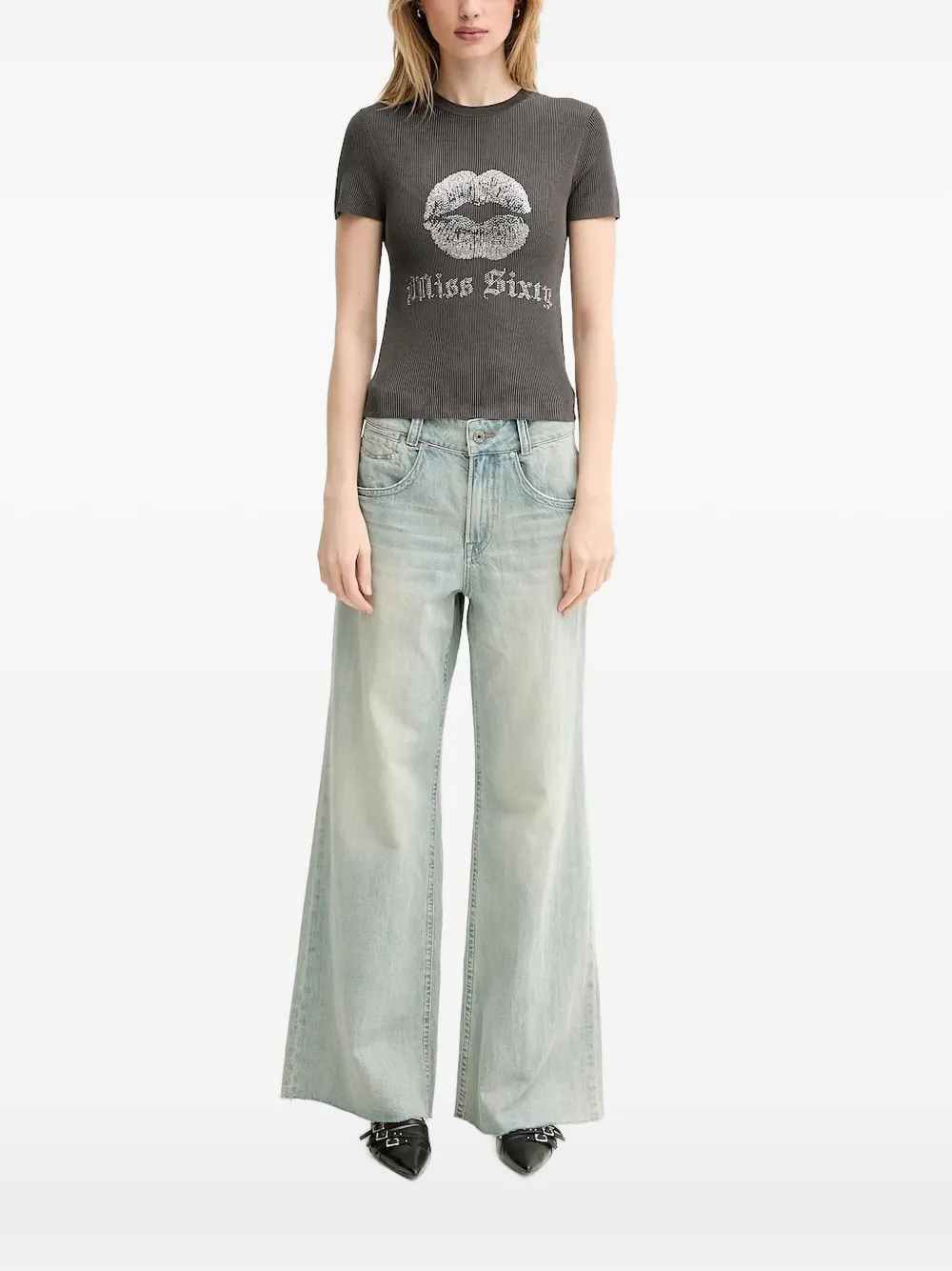 Футболка с аппликацией Miss Sixty, серый
Футболка с аппликацией Miss Sixty, серый