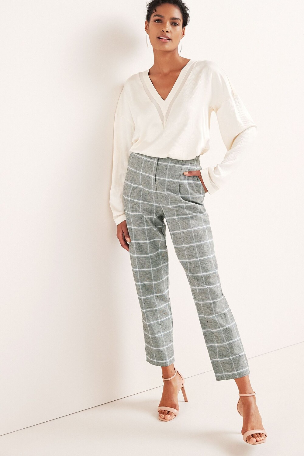 Зауженные льняные брюки с длинными штанинами Next, серый
Зауженные льняные брюки с длинными штанинами Next, серый