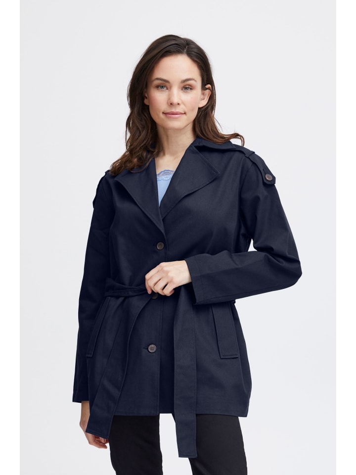 Куртка Fransa Kurzjacke FRNINA JA 2 20612877 klassischer verkürzter Trenchcoat, синий
Куртка Fransa Kurzjacke FRNINA JA 2 20612877 klassischer verkürzter Trenchcoat, синий