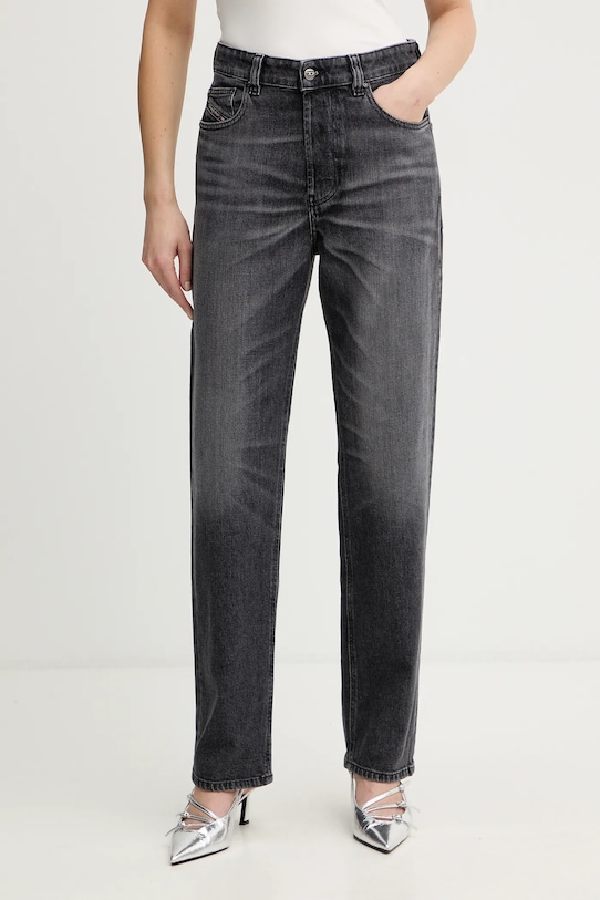 Джинсы d-arkl 1988 года, размер l, 32. Diesel, серый
Джинсы d-arkl 1988 года, размер l, 32. Diesel, серый