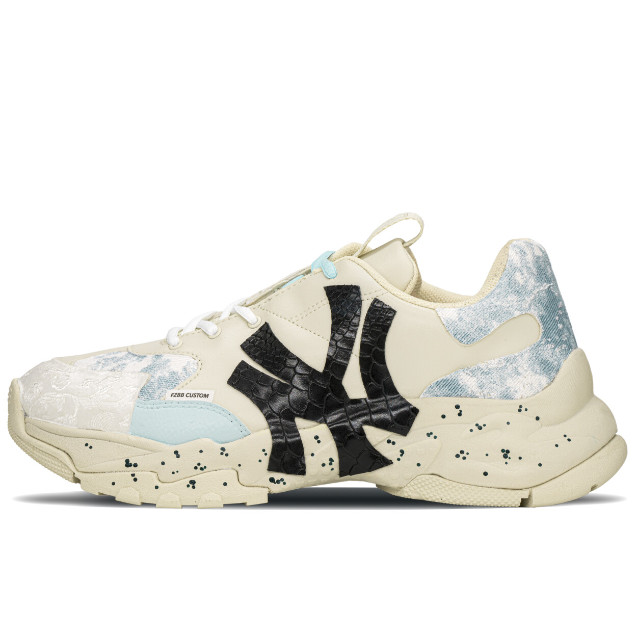 Кроссовки MLB Big Ball Chunky Chunky Sneakers Unisex Low-top Black/beige, синий/черный
Кроссовки MLB Big Ball Chunky Chunky Sneakers Unisex Low-top Black/beige, синий/черный