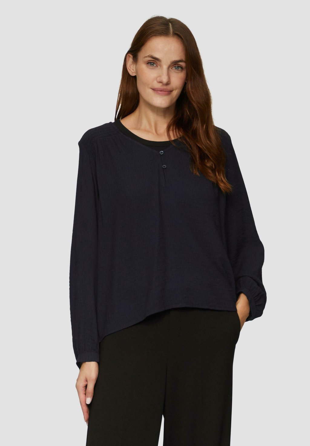 Блуза MET GESMOKTE DETAILS s.Oliver, синий
Блуза MET GESMOKTE DETAILS s.Oliver, синий