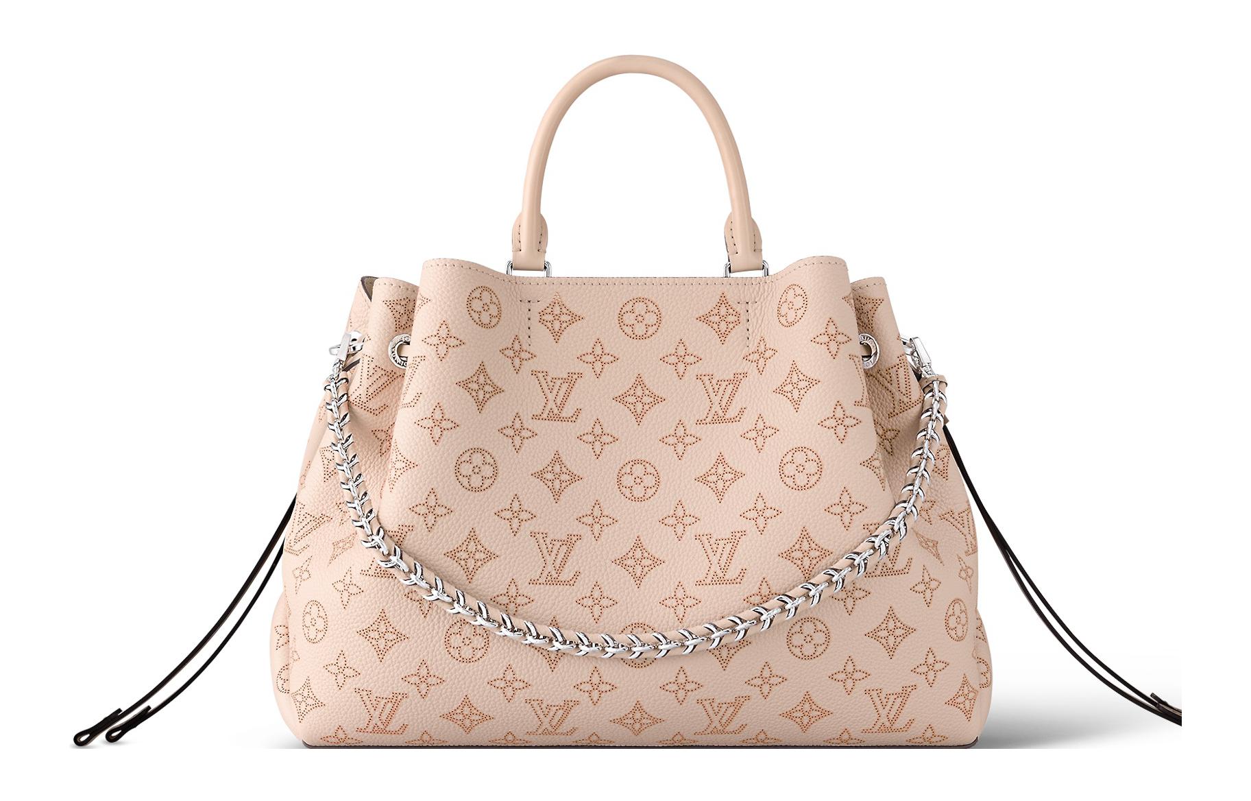 LOUIS VUITTON Сумка-ведро из телячьей кожи Bella через плечо на пояс женская светло-коричневая
LOUIS VUITTON Сумка-ведро из телячьей кожи Bella через плечо на пояс женская светло-коричневая