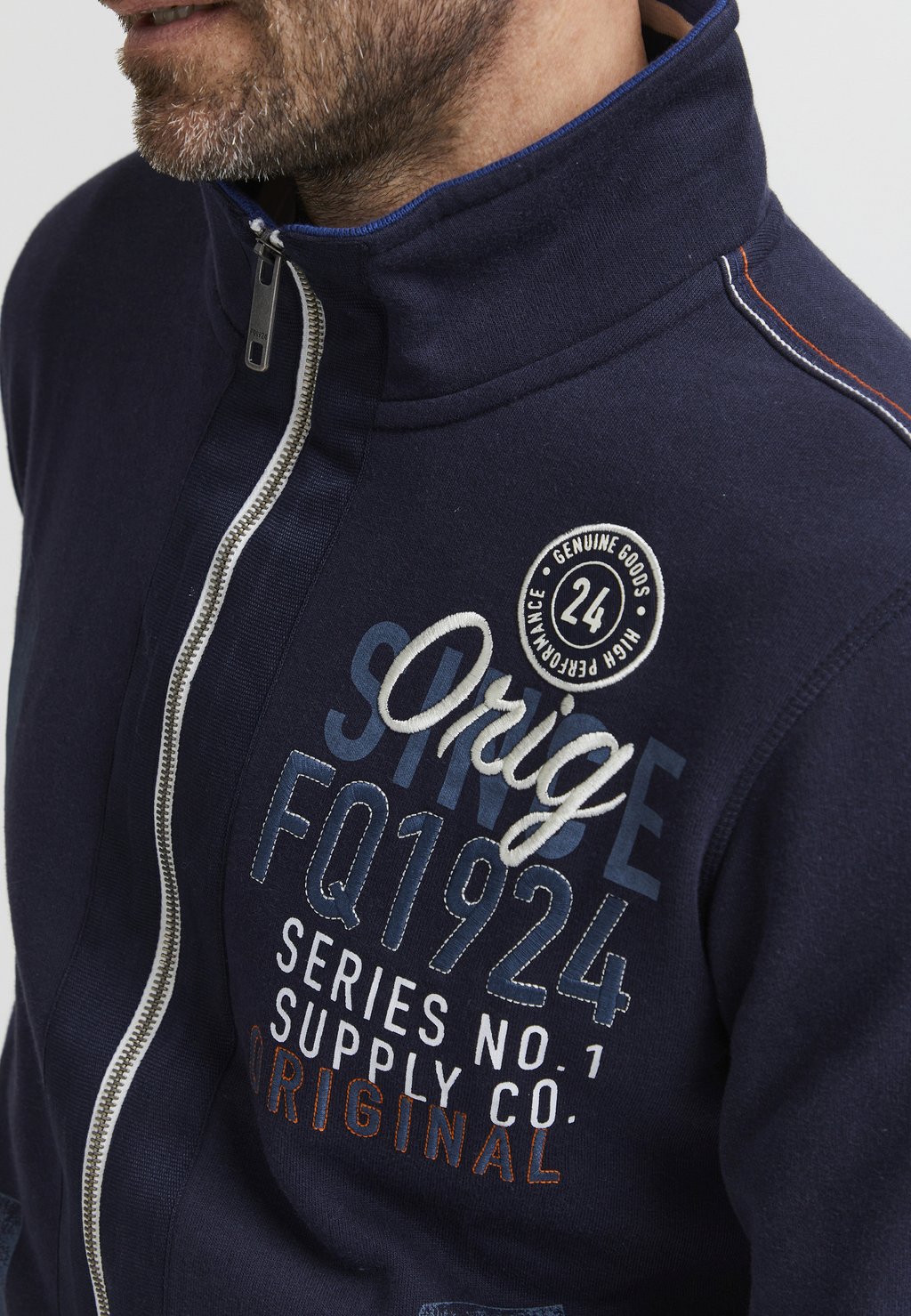 Кардиган FQMAGNUS FQ1924, синий
Кардиган FQMAGNUS FQ1924, синий