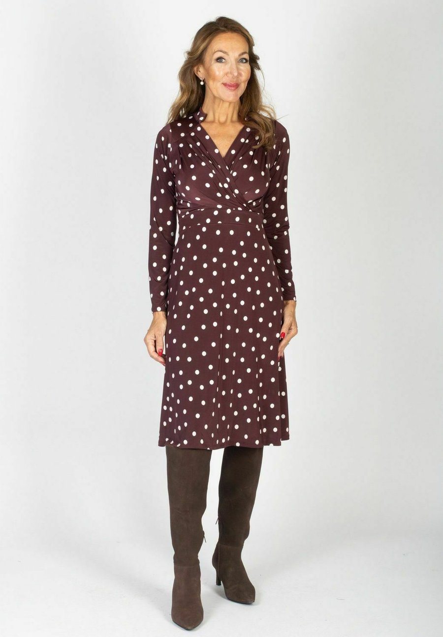 Платье Stockholms Klänningsfabrik Jersey dress, Brown
Платье Stockholms Klänningsfabrik Jersey dress, Brown