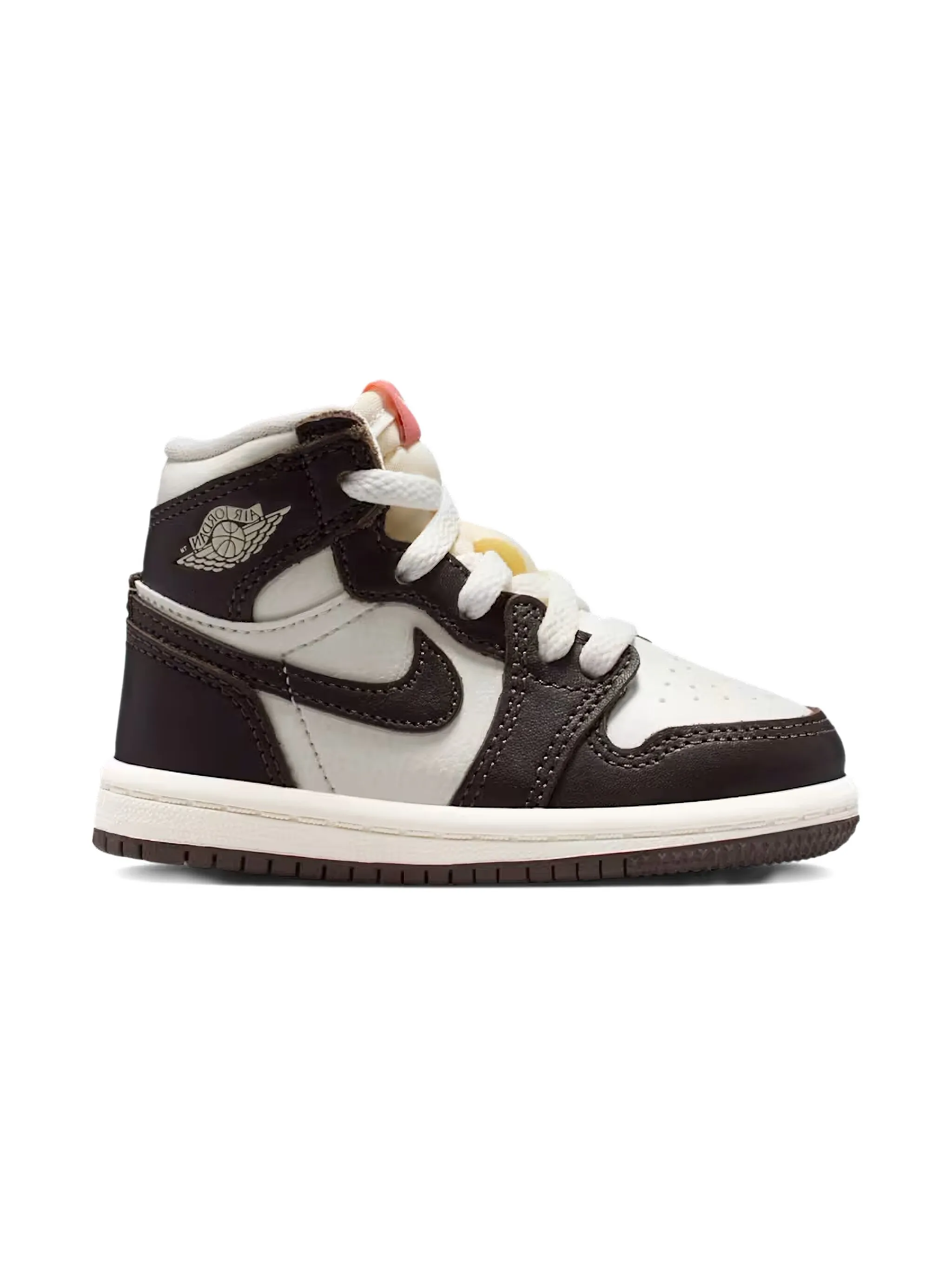 Кроссовки Air 1 Retro Jordan Kids, белый
Кроссовки Air 1 Retro Jordan Kids, белый