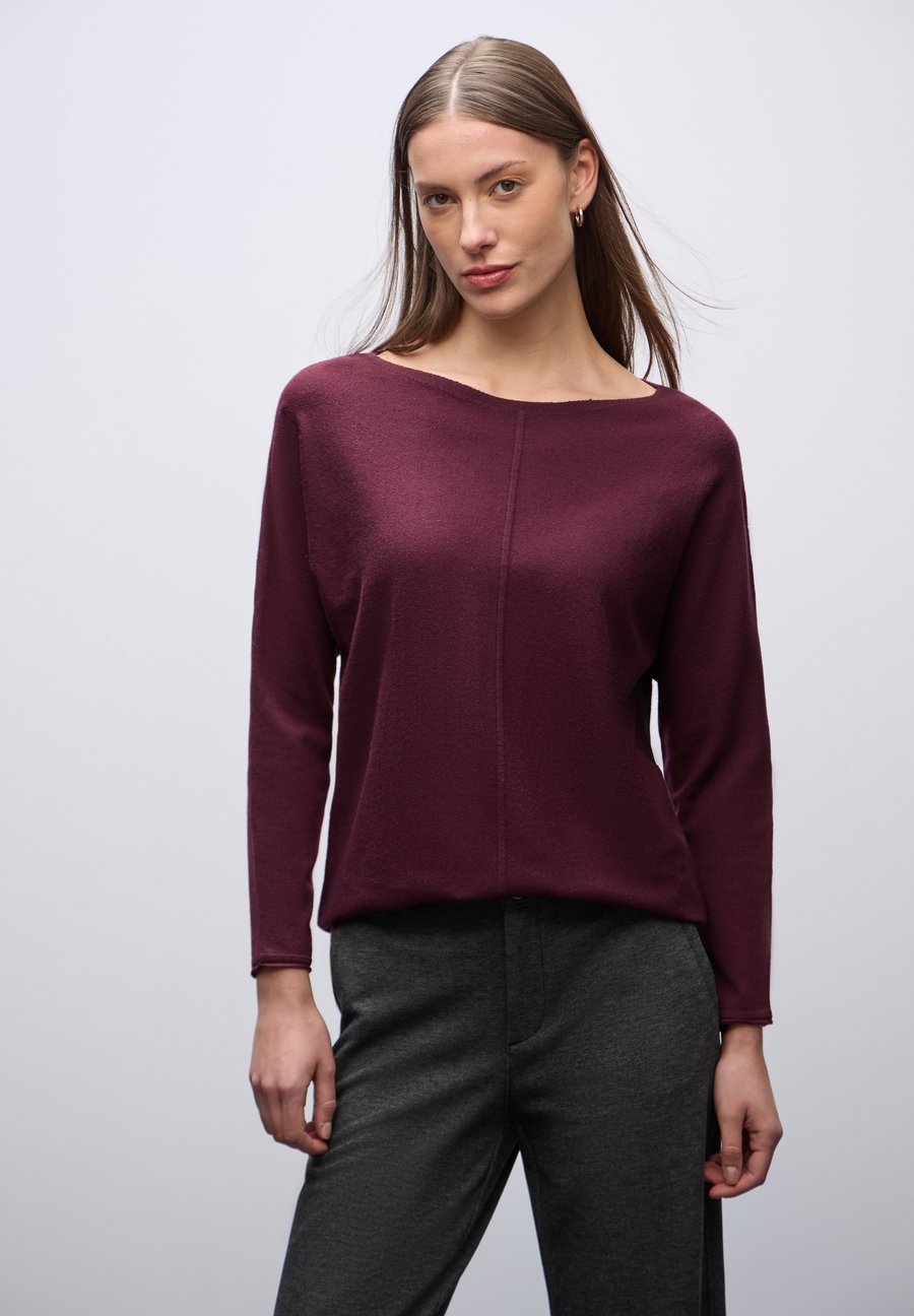 Джемпер Street One Jumper, Rot/Bordeaux
Джемпер Street One Jumper, Rot/Bordeaux