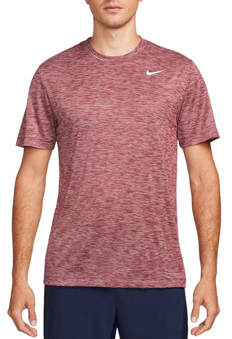Мужская футболка Nike Dri-FIT Legend из шпона, цвет Dark Team Red
Мужская футболка Nike Dri-FIT Legend из шпона, цвет Dark Team Red