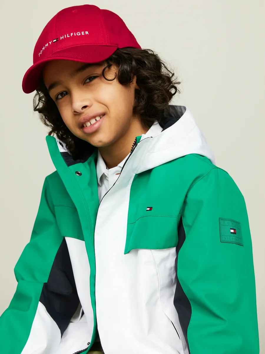 Кепка Tommy Hilfiger "Essential Cap", детская регулируемая кепка Essential с логотипом, красный
Кепка Tommy Hilfiger "Essential Cap", детская регулируемая кепка Essential с логотипом, красный