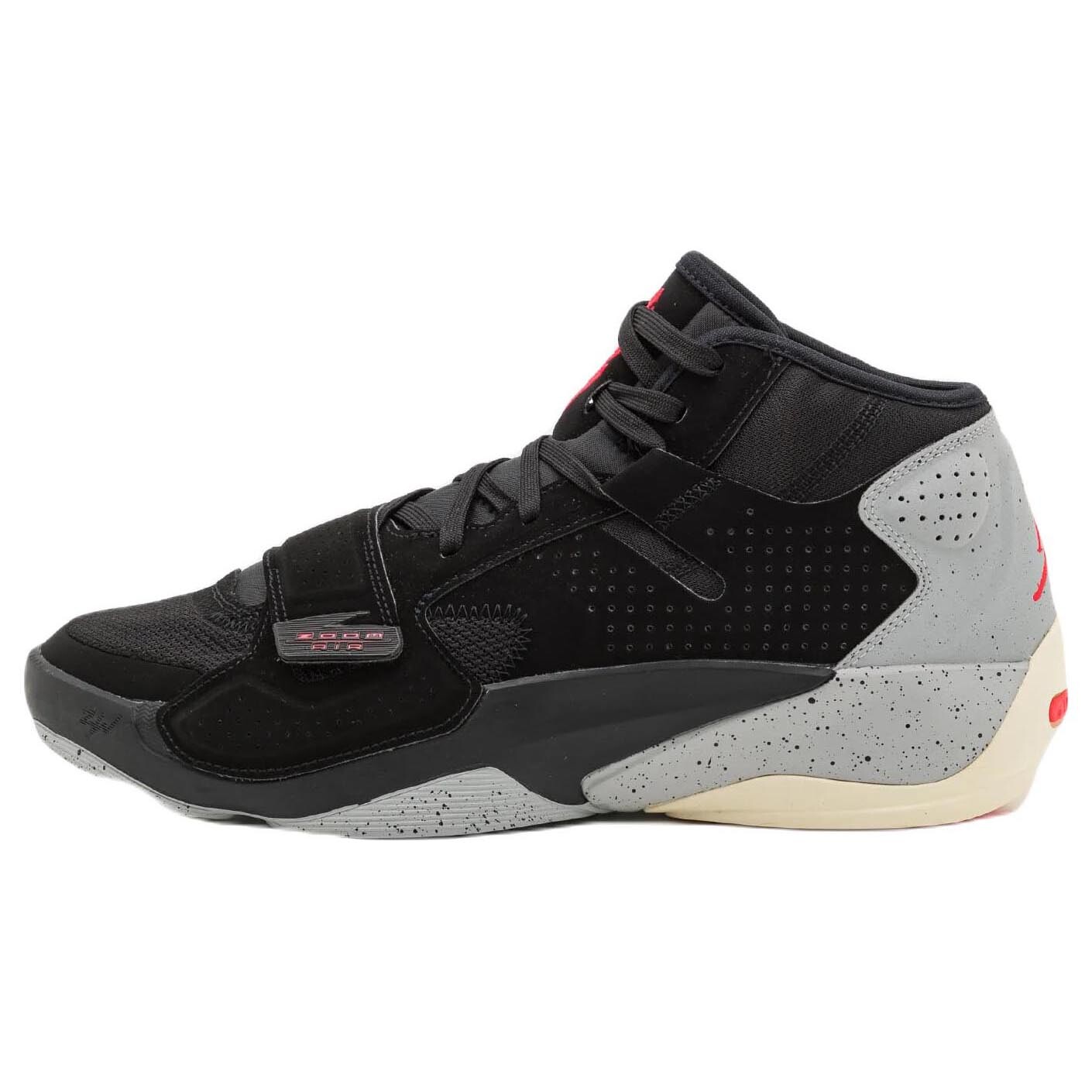 Кроссовки Nike Air Jordan Zion 2, черный/серый
Кроссовки Nike Air Jordan Zion 2, черный/серый