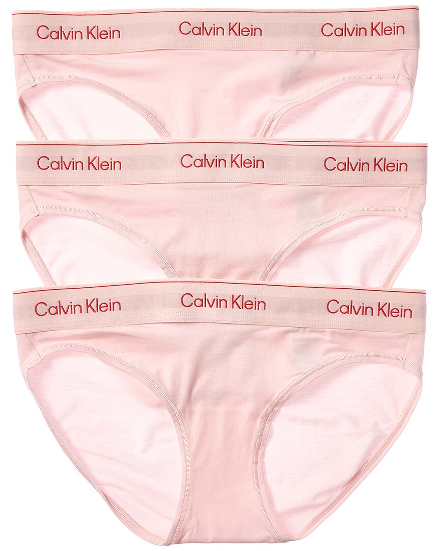 Набор из 3 бикини Calvin Klein, розовый
Набор из 3 бикини Calvin Klein, розовый