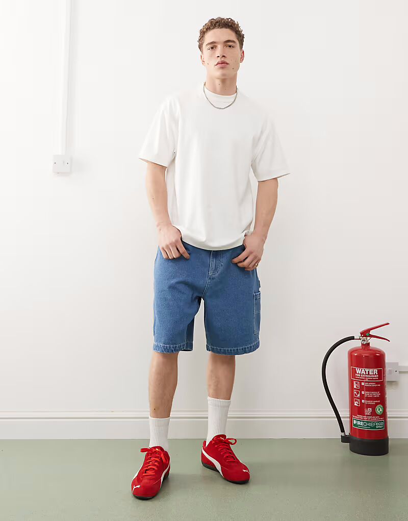 Джинсовые шорты Santa Cruz Big Carpenter в средне-синем цвете
Джинсовые шорты Santa Cruz Big Carpenter в средне-синем цвете