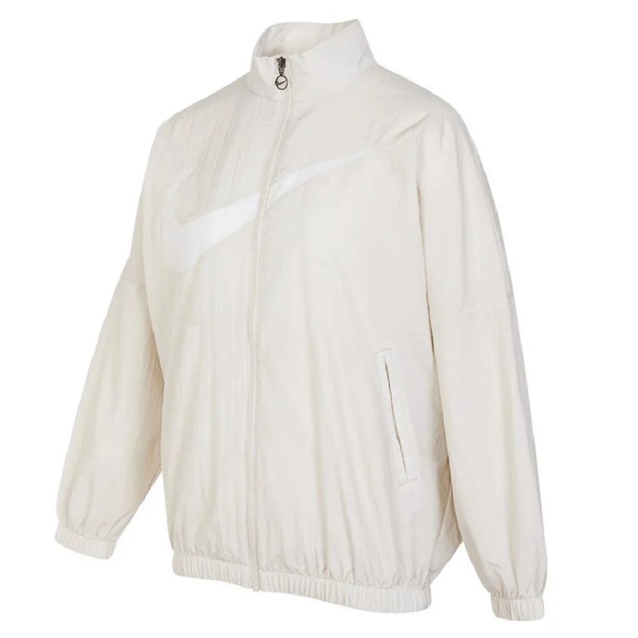 Куртка спортивная Nike Essential Woven, бежевый
Куртка спортивная Nike Essential Woven, бежевый