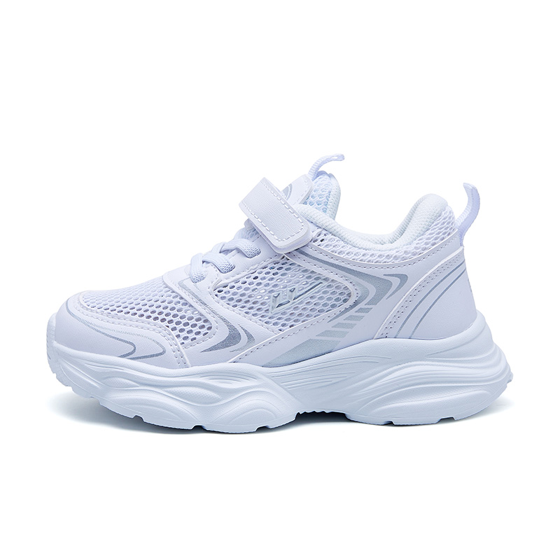 Детская повседневная обувь для детей WARRIOR, белый/серебряный 
Детская повседневная обувь для детей WARRIOR, белый/серебряный