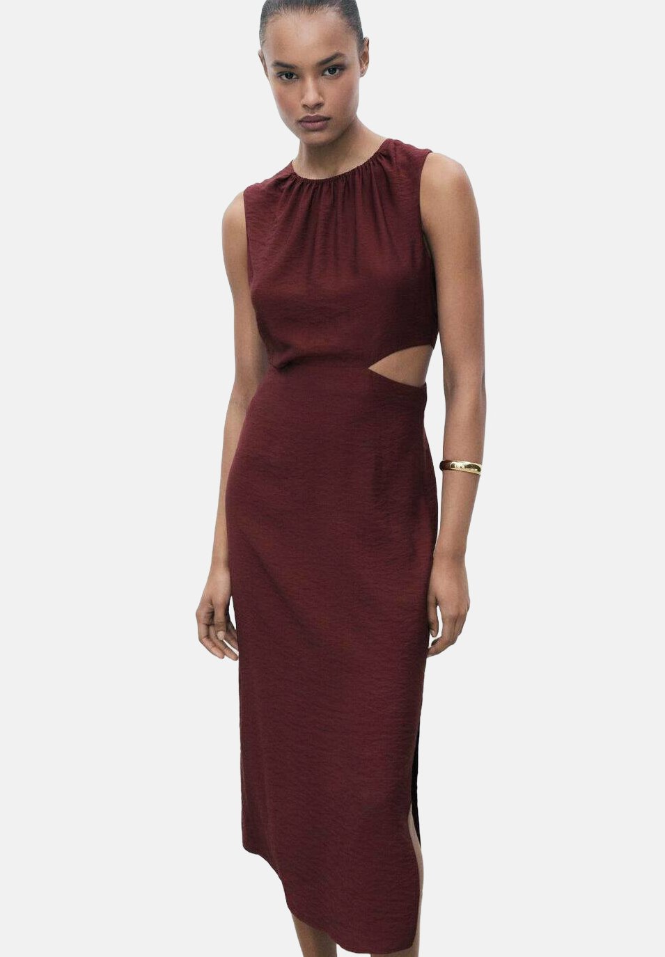 Повседневное платье WITH CUT-OUT Mango, бургундия
Повседневное платье WITH CUT-OUT Mango, бургундия