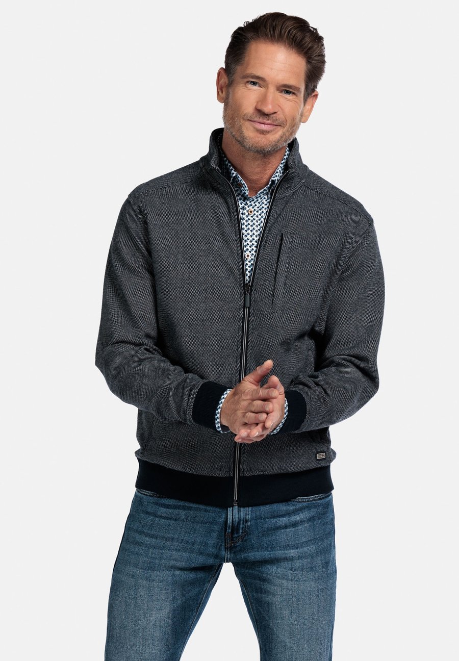 Толстовка Baileys Zip-up sweatshirt, Kit/Dark Grey, Серый, Толстовка Baileys Zip-up sweatshirt, Kit/Dark Grey
Толстовка Baileys Zip-up sweatshirt, Kit/Dark Grey, Серый, Толстовка Baileys Zip-up sweatshirt, Kit/Dark Grey