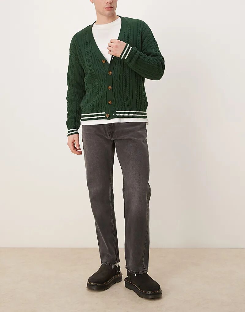 Джинсы прямого кроя черного цвета Mango
Джинсы прямого кроя черного цвета Mango