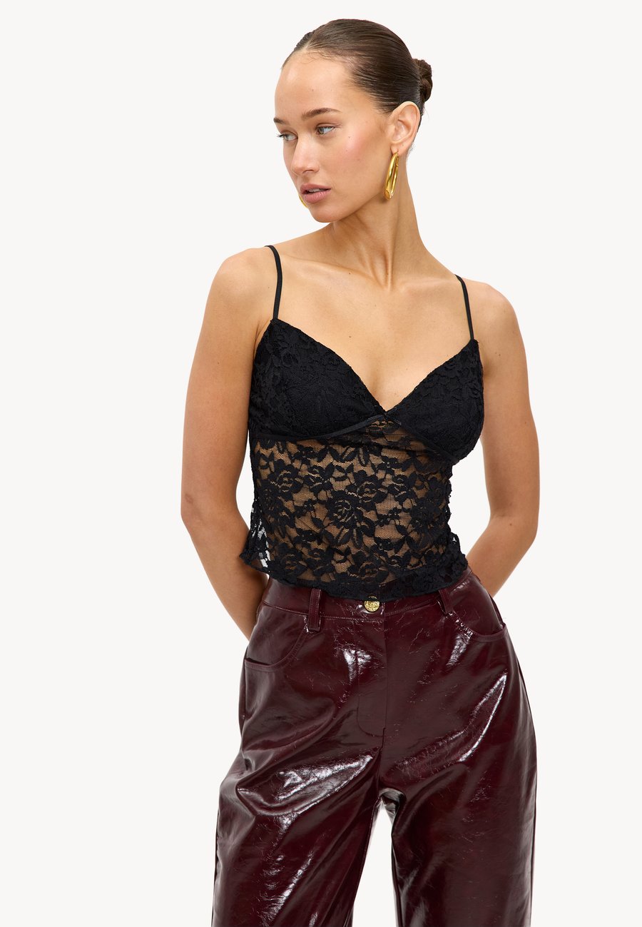 Блуза LOAVIES DESTINED FOR ROMANCE, Lace Black/Black
Блуза LOAVIES DESTINED FOR ROMANCE, Lace Black/Black