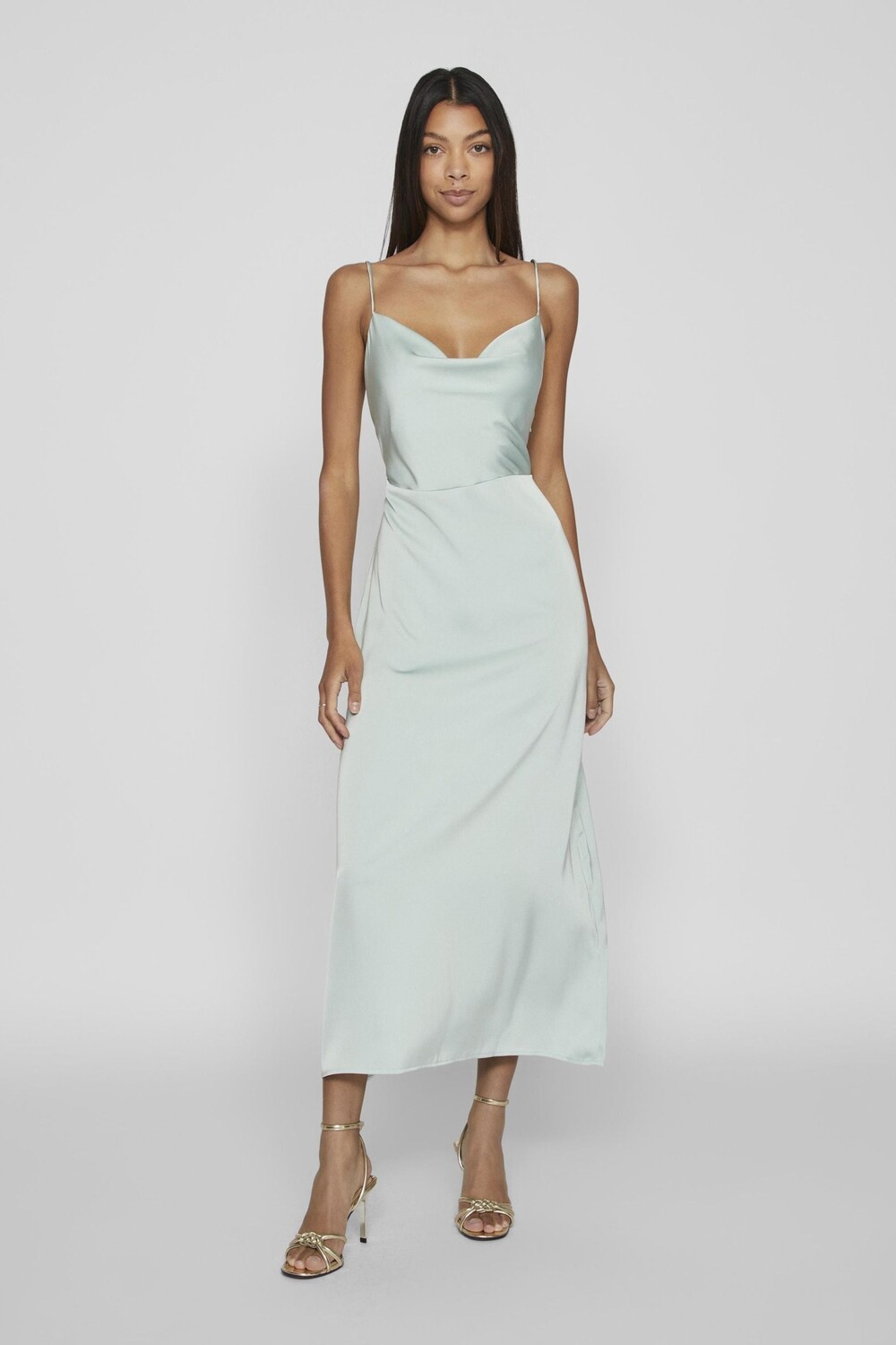 Атласное платье для особых случаев на бретелях Vila, серый
Атласное платье для особых случаев на бретелях Vila, серый