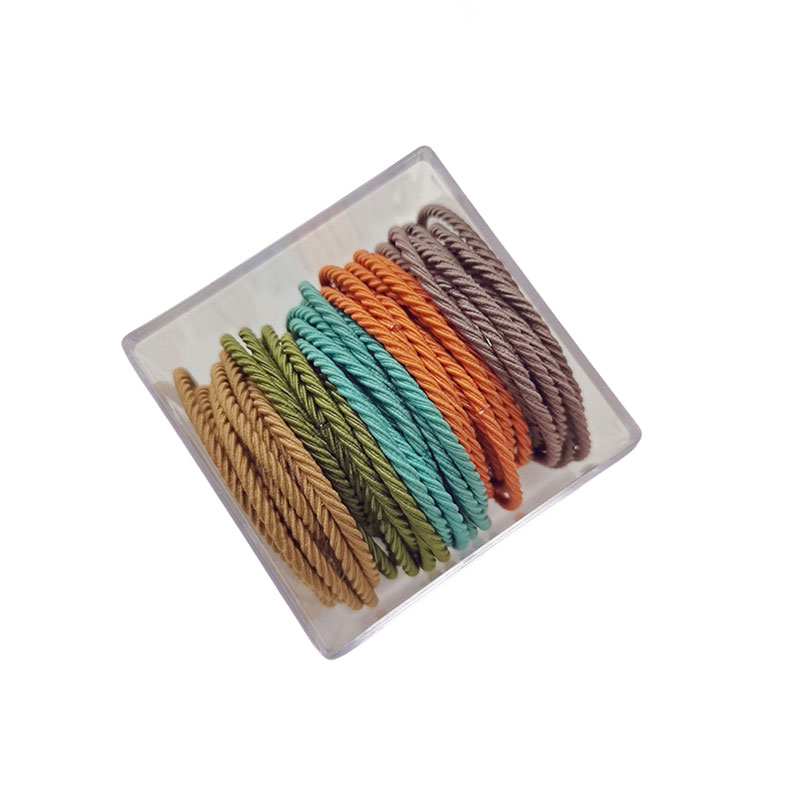 Полихолодная волоконная резинка для волос Women's LACEROOM
Полихолодная волоконная резинка для волос Women's LACEROOM