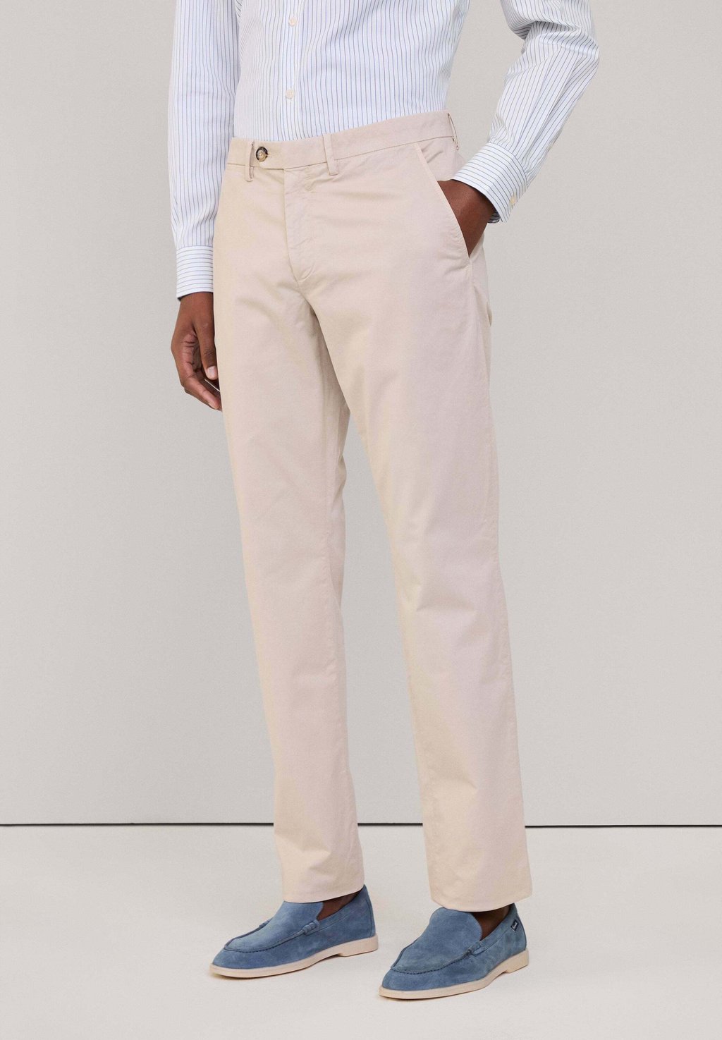 Чино CLASSIC Façonnable, бежевый
Чино CLASSIC Façonnable, бежевый