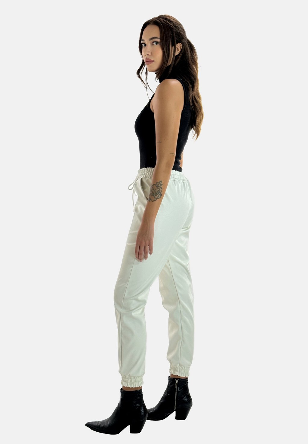 Спортивные брюки Elara, белый
Спортивные брюки Elara, белый