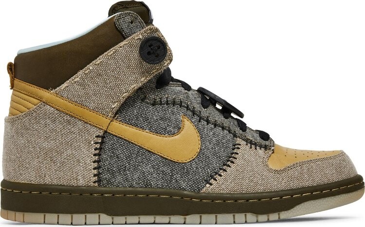 Лимитированные кроссовки Nike Dunk High 'Coraline', загар 
Лимитированные кроссовки Nike Dunk High 'Coraline', загар