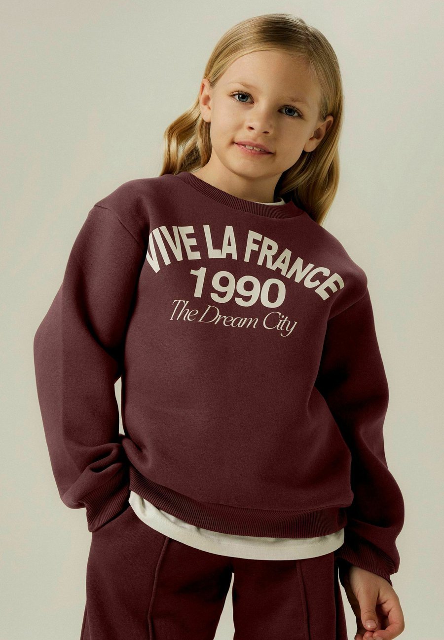 Толстовка Name it Sweatshirt, Andorra/Bordeaux
Толстовка Name it Sweatshirt, Andorra/Bordeaux