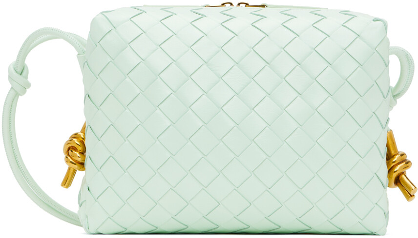 Зеленая маленькая сумка для фотоаппарата с петлей Bottega Veneta, Зеленый, Зеленая маленькая сумка для фотоаппарата с петлей Bottega Veneta
Зеленая маленькая сумка для фотоаппарата с петлей Bottega Veneta, Зеленый, Зеленая маленькая сумка для фотоаппарата с петлей Bottega Veneta