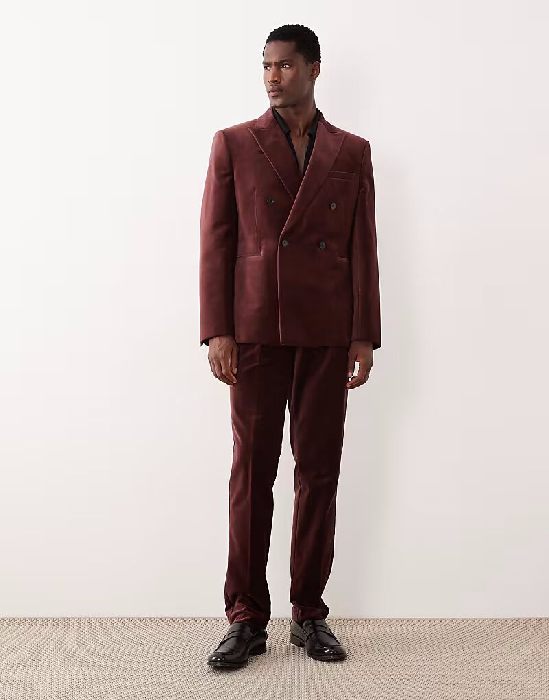 Узкие брюки со складками спереди из темно-коричневого хлопкового бархата Asos Design
Узкие брюки со складками спереди из темно-коричневого хлопкового бархата Asos Design