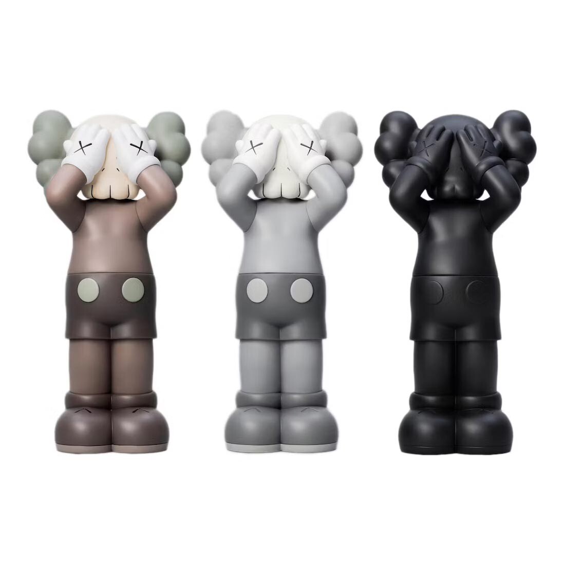 Набор виниловых фигурок Kaws Holiday UK, коричневый/серый/черный
Набор виниловых фигурок Kaws Holiday UK, коричневый/серый/черный