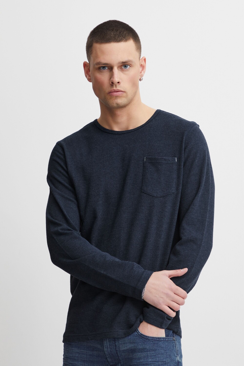 Толстовка BLEND T Shirt BHTee 20715015, синий
Толстовка BLEND T Shirt BHTee 20715015, синий