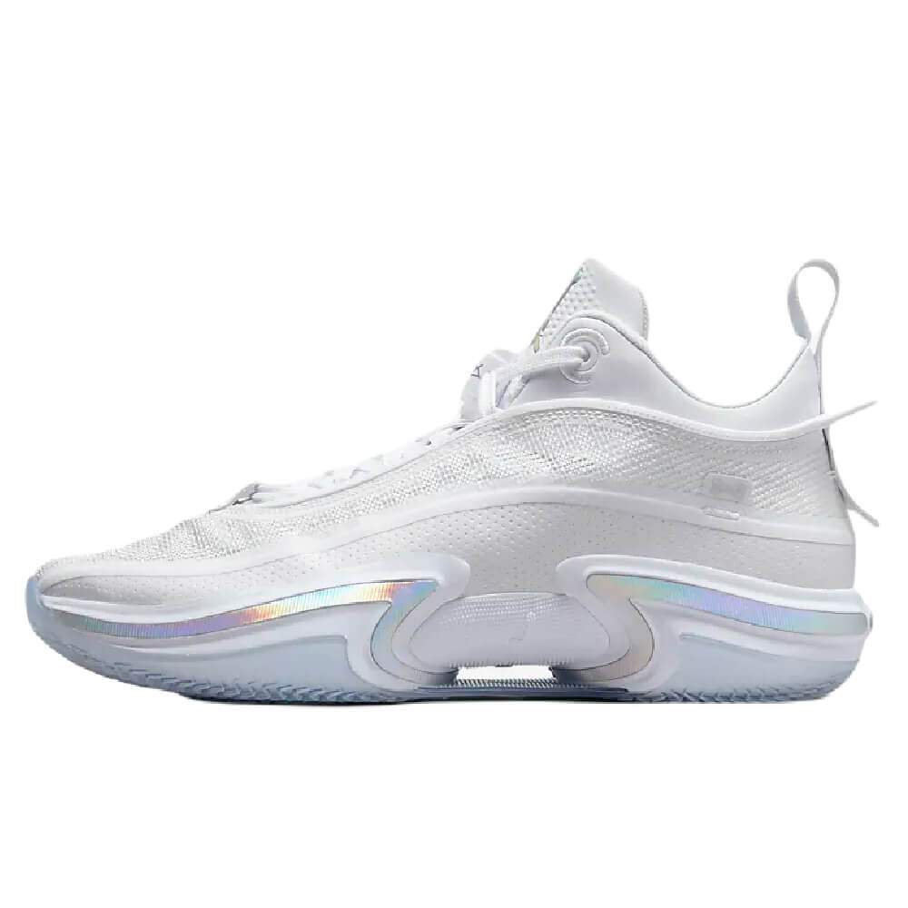 Кроссовки Nike Air Jordan XXXVI Low, белый
Кроссовки Nike Air Jordan XXXVI Low, белый