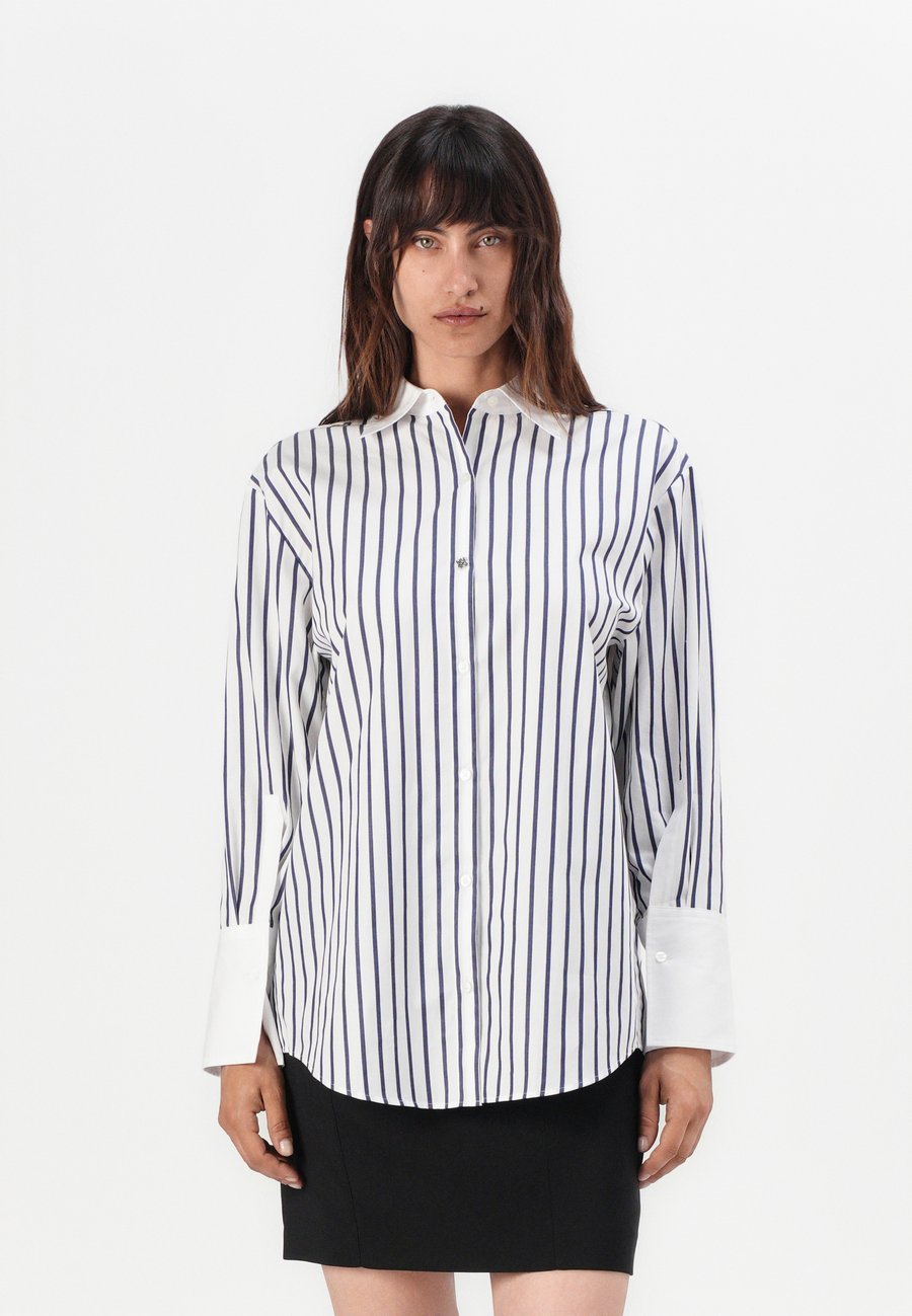 Блуза HUGO EBANK, Light Blue/White/Light Blue
Блуза HUGO EBANK, Light Blue/White/Light Blue