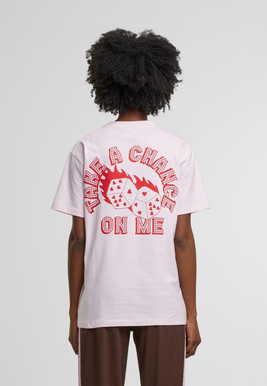 Футболка Karl Kani SIGNATURE OS, Pink, Розовый, Футболка Karl Kani SIGNATURE OS, Pink
Футболка Karl Kani SIGNATURE OS, Pink, Розовый, Футболка Karl Kani SIGNATURE OS, Pink