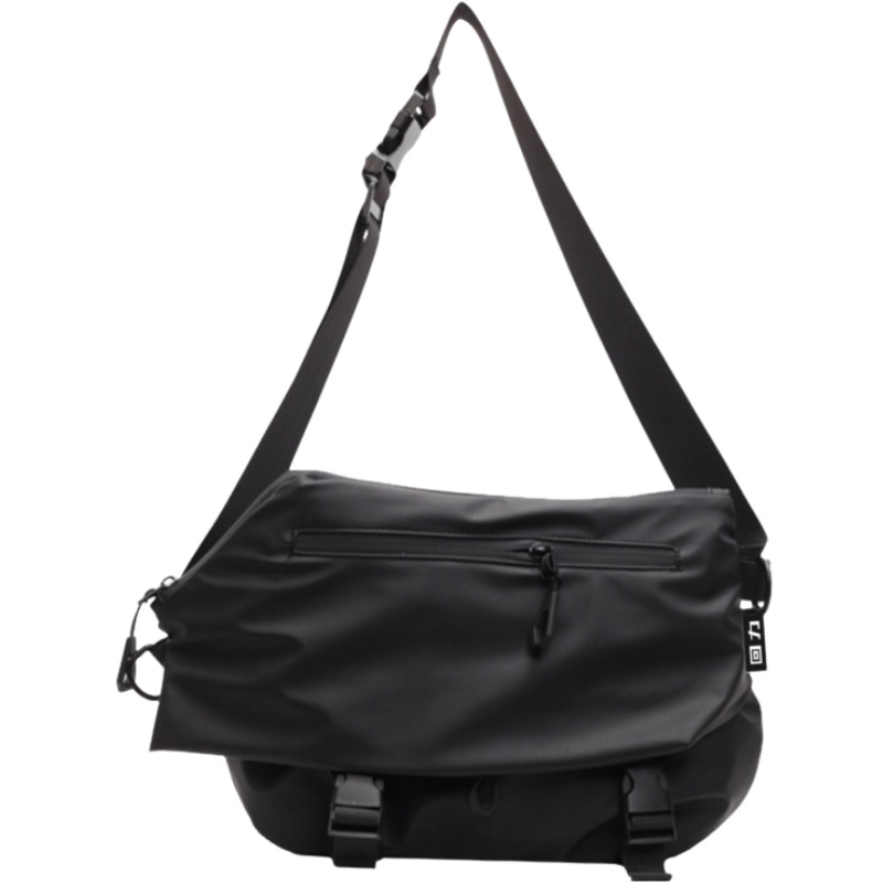 WARRIOR Сумка-мессенджер из ПВХ, черная унисекс
WARRIOR Сумка-мессенджер из ПВХ, черная унисекс