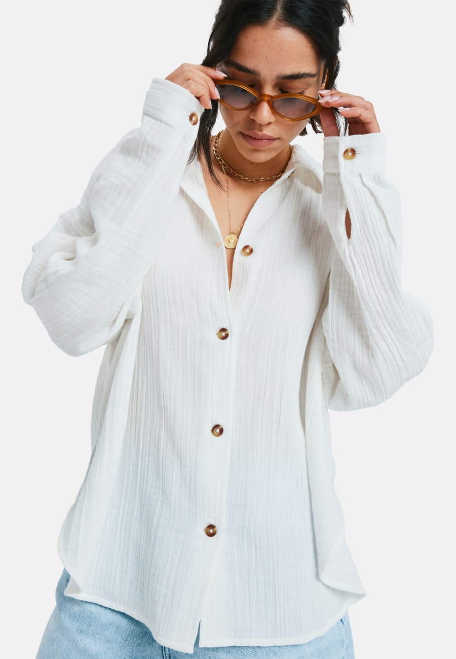 Блуза Roxy Button-down blouse, Wbb/White
Блуза Roxy Button-down blouse, Wbb/White