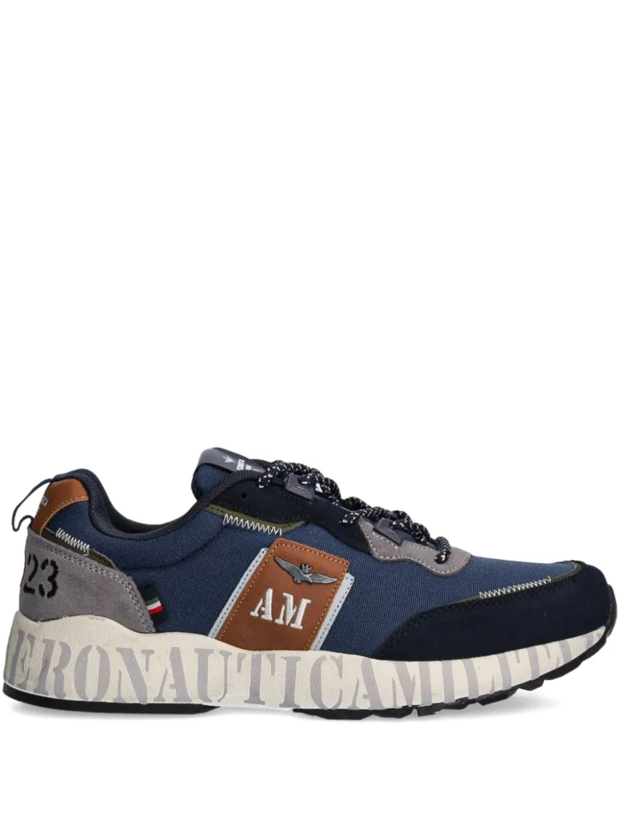 Кроссовки для бега с цветными блоками Aeronautica Militare, синий
Кроссовки для бега с цветными блоками Aeronautica Militare, синий